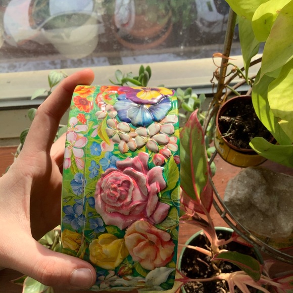 5$ ADD ON⭐️Vintage metal box pastel flowers - Picture 9 of 14